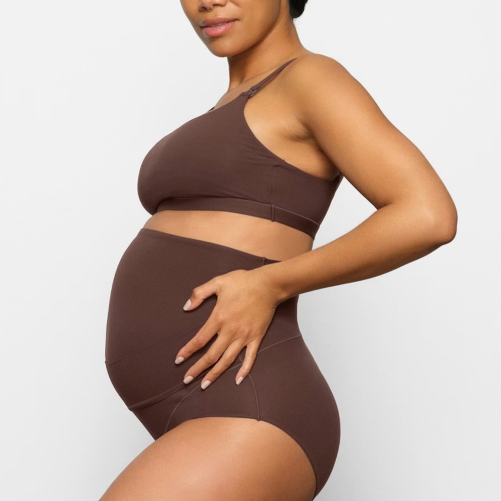 SKIMS Brown Maternity Bralette - Picture 2 of 7